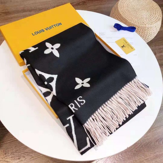 LV Scarf Good Quality