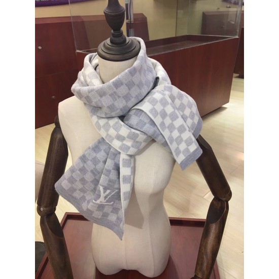 LV Scarf Good Quality