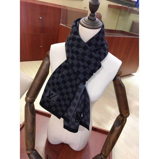 LV Scarf Good Quality