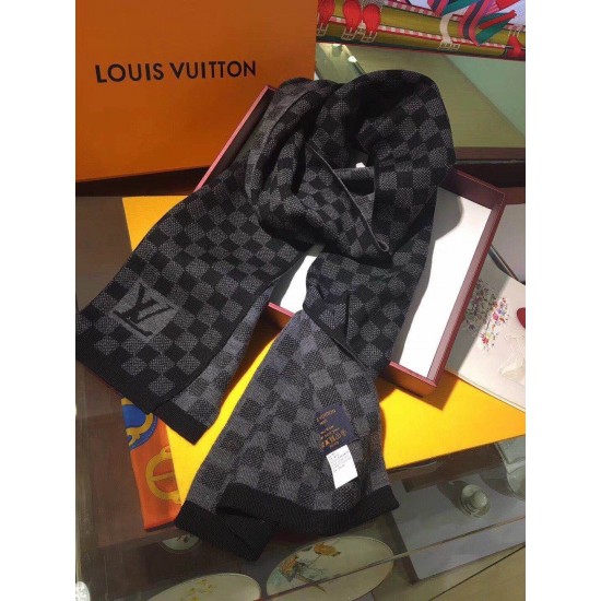 LV Scarf Good Quality