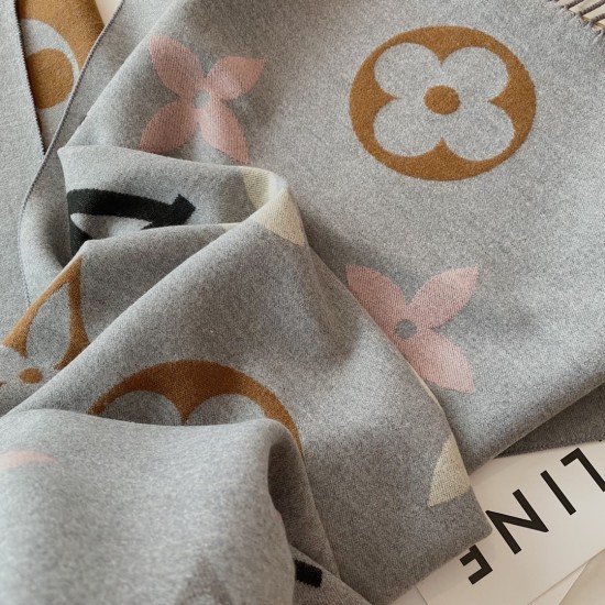LV Scarf Good Quality
