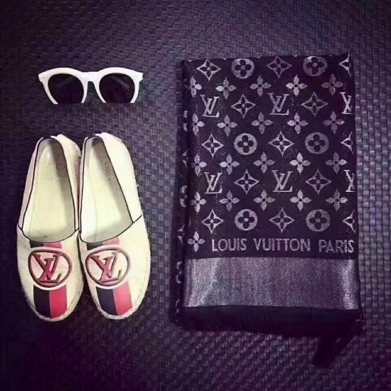 LV Scarf Good Quality