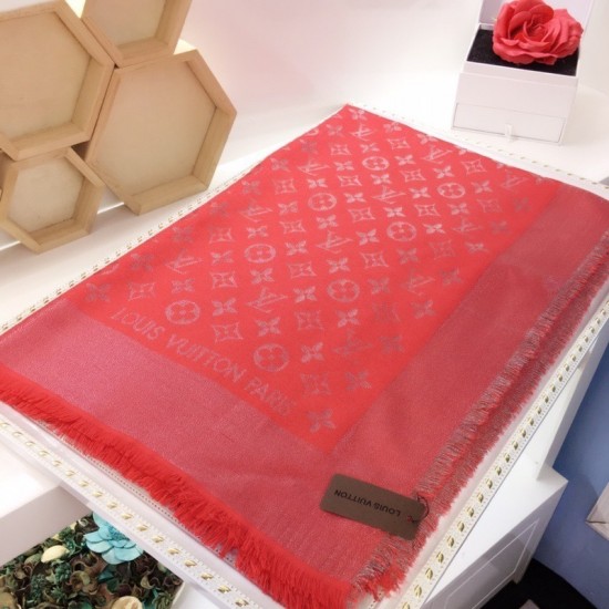 LV Scarf Good Quality