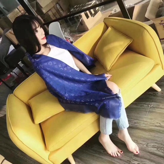LV Scarf Good Quality