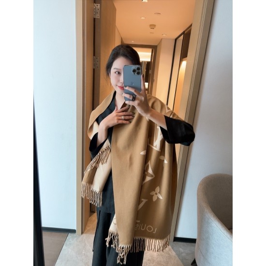 LV Scarf Good Quality