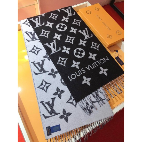 LV Scarf Good Quality