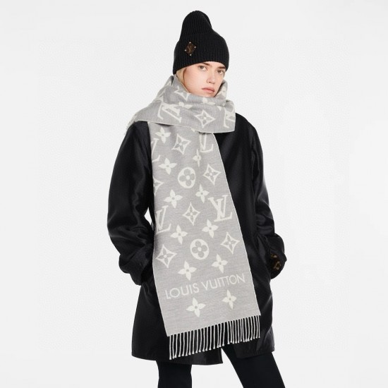 LV Scarf Good Quality