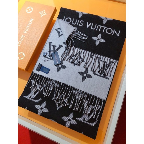 LV Scarf Good Quality