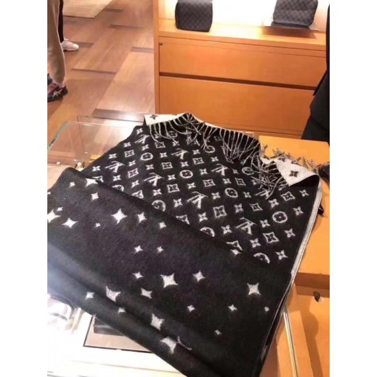 LV Scarf Good Quality