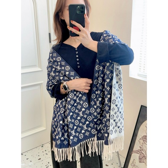 LV Scarf Good Quality