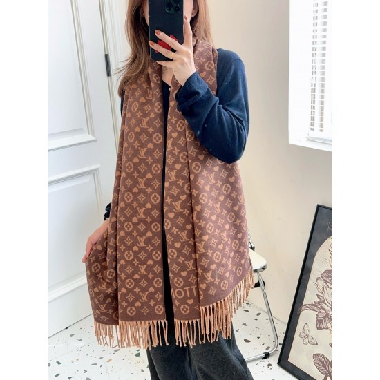 LV Scarf Good Quality