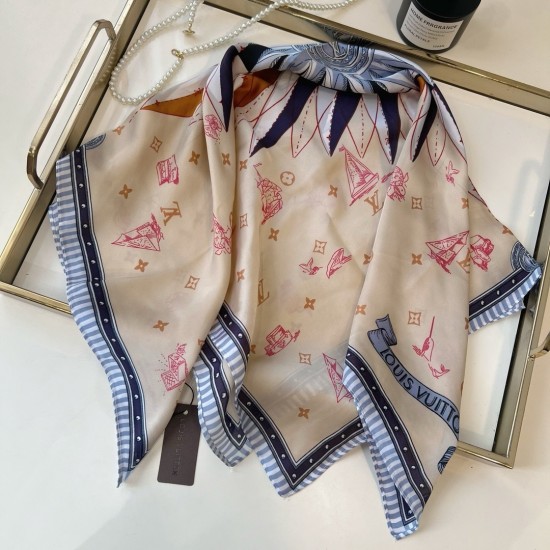 LV Scarf Good Quality