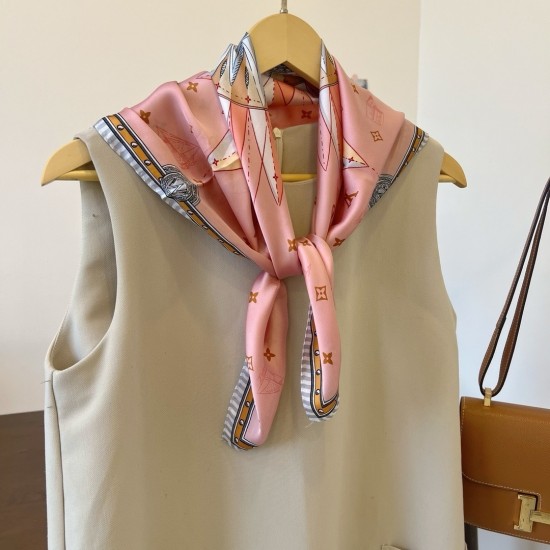 LV Scarf Good Quality