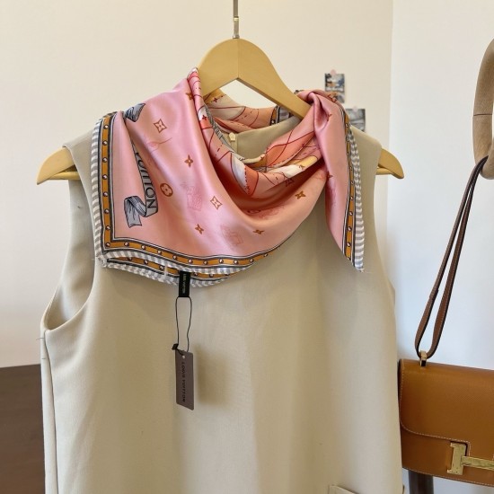 LV Scarf Good Quality