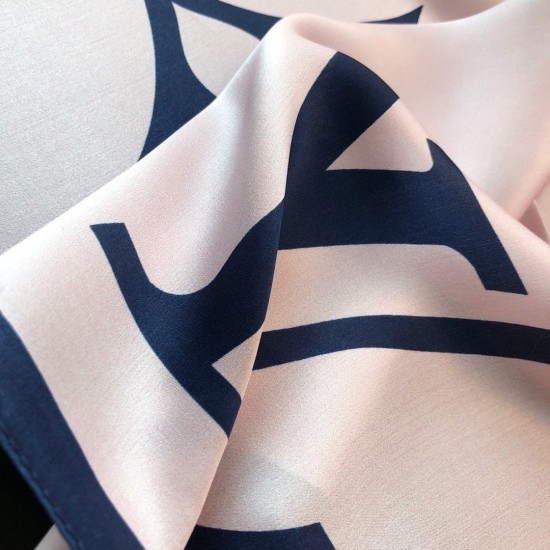 LV Scarf Good Quality