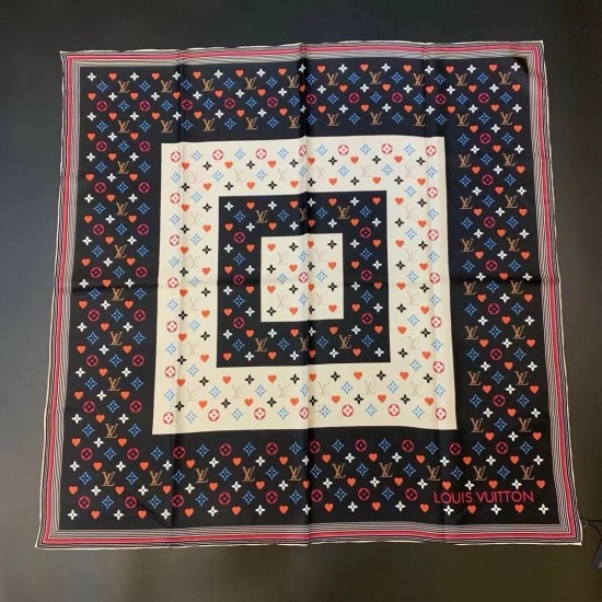 LV Scarf Good Quality