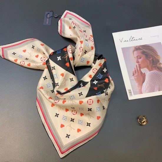 LV Scarf Good Quality