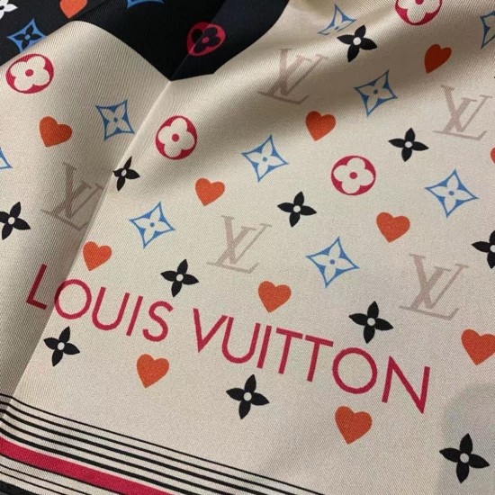 LV Scarf Good Quality