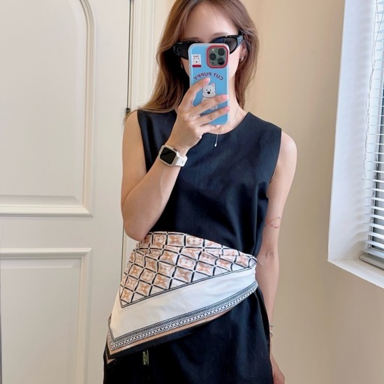 LV Scarf Good Quality