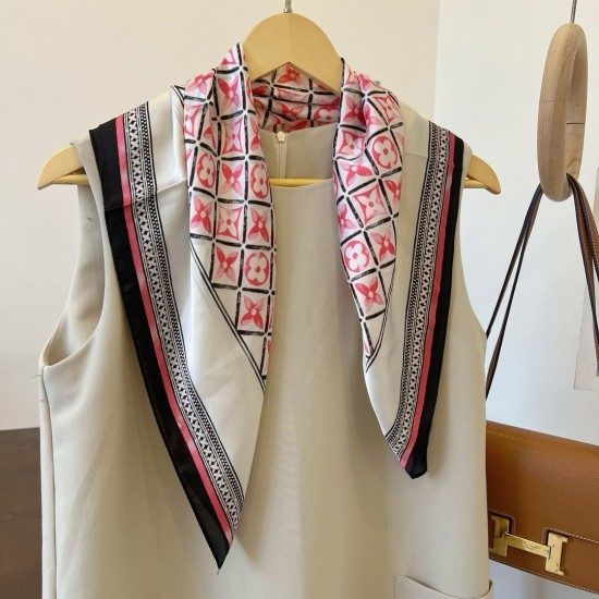 LV Scarf Good Quality