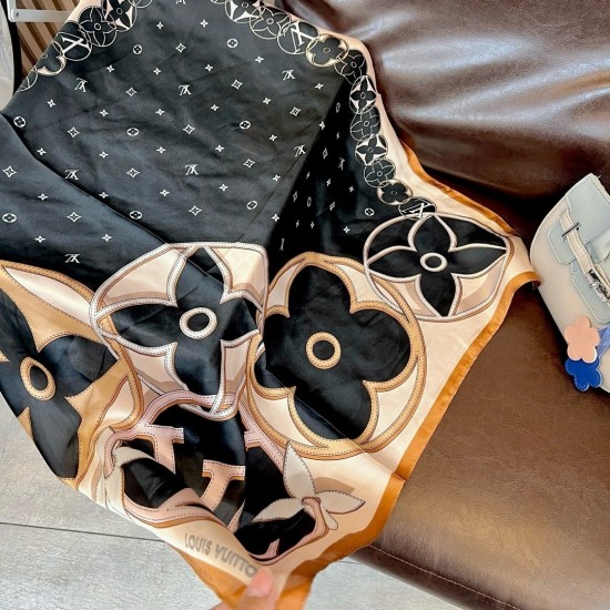 LV Scarf Good Quality