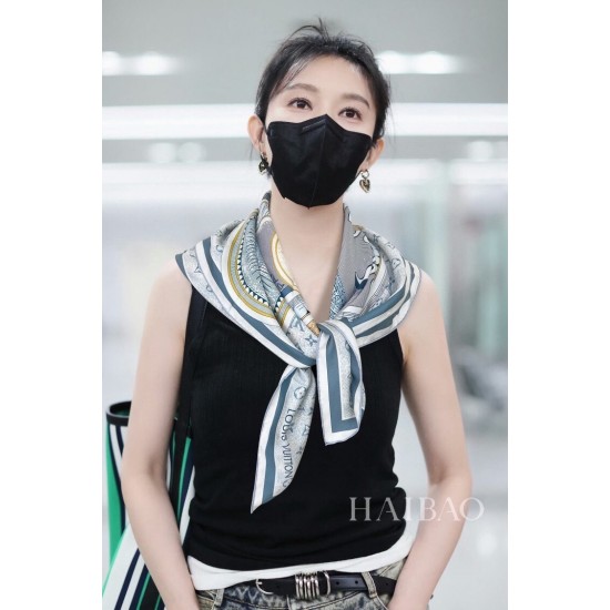 LV Scarf Good Quality