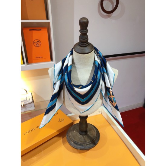 LV Scarf Good Quality