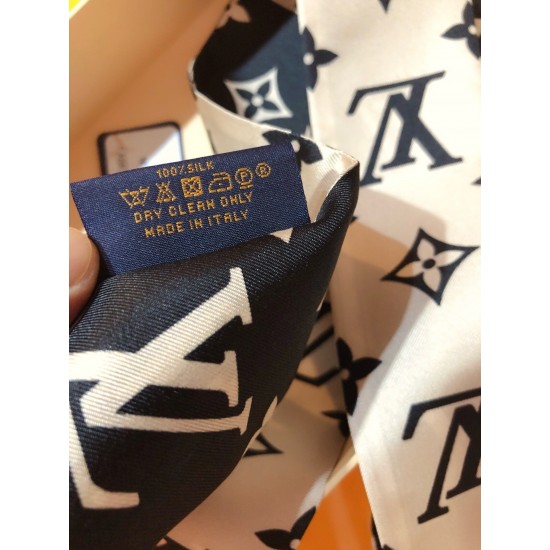 LV Scarf Good Quality