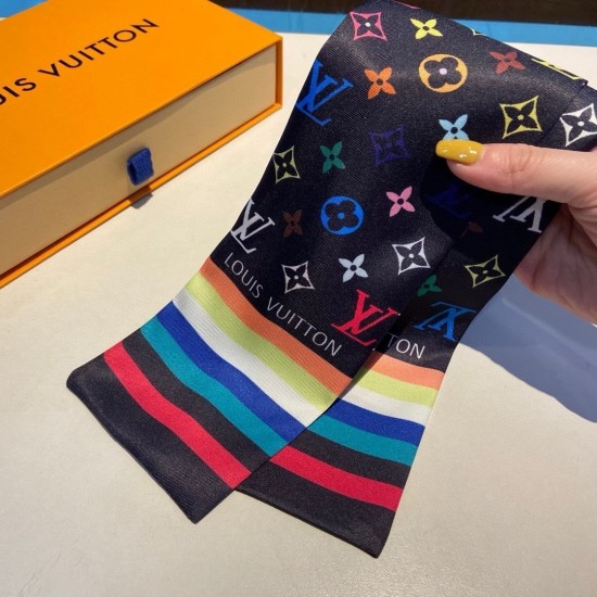 LV Scarf Good Quality