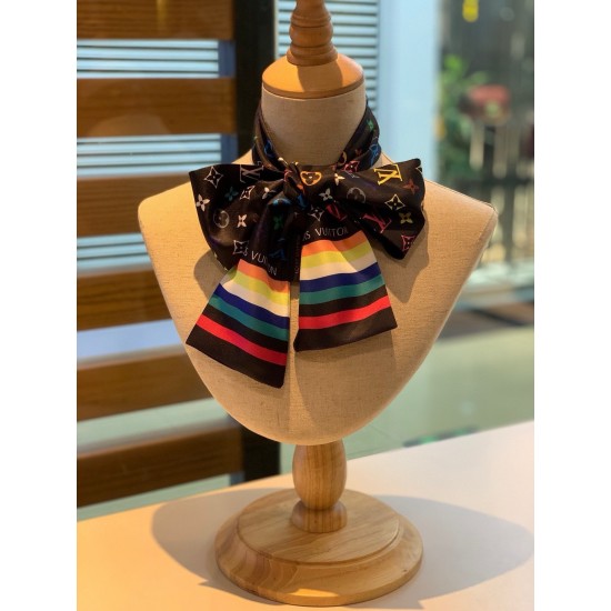 LV Scarf Good Quality