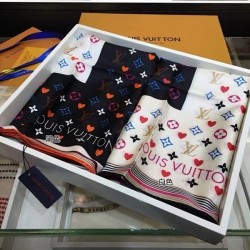 LV Scarf Good Quality