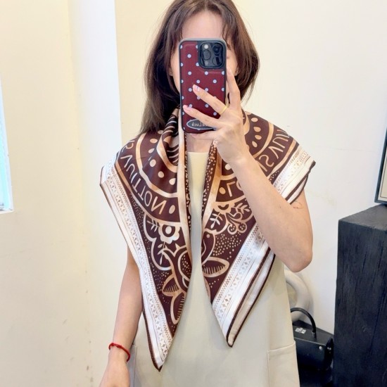 LV Scarf Good Quality