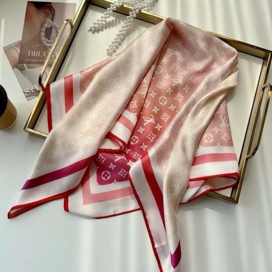 LV Scarf Good Quality