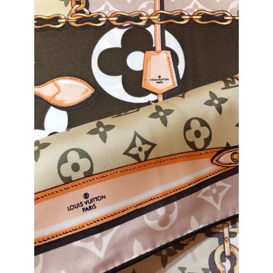 LV Scarf Good Quality