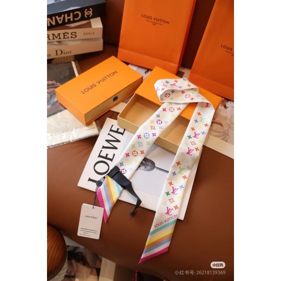 LV Scarf Good Quality