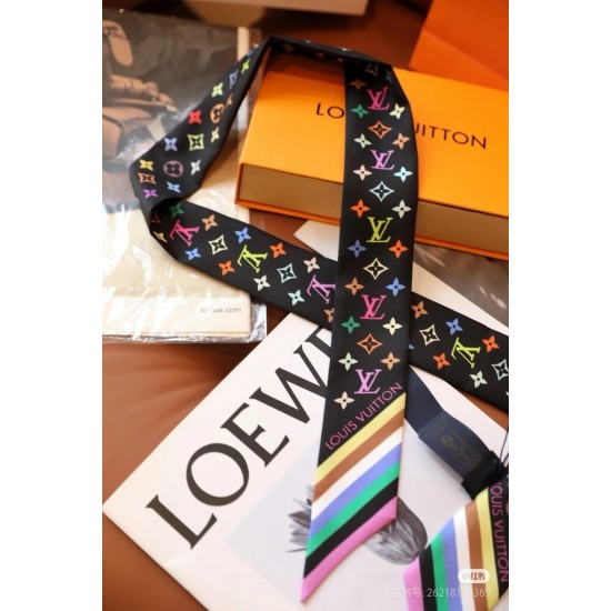LV Scarf Good Quality