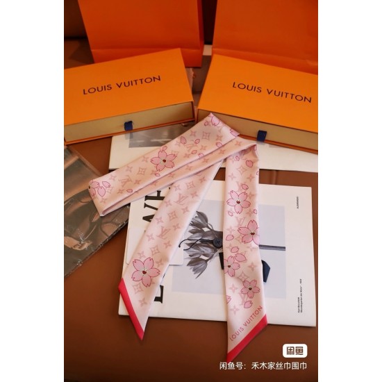 LV Scarf Good Quality