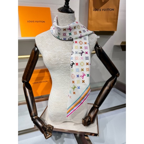 LV Scarf Good Quality