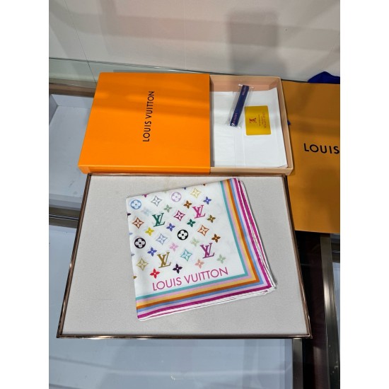 LV Scarf Good Quality