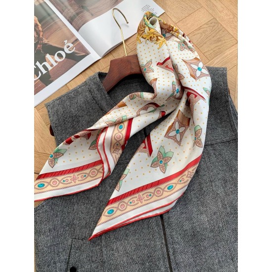 LV Scarf Good Quality