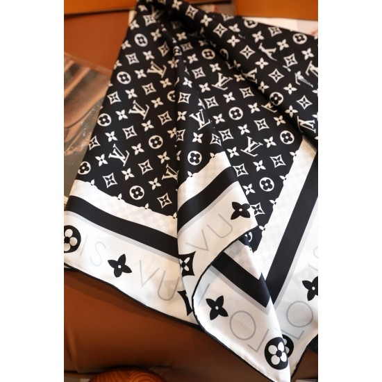 LV Scarf Good Quality