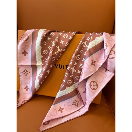 LV Scarf Good Quality
