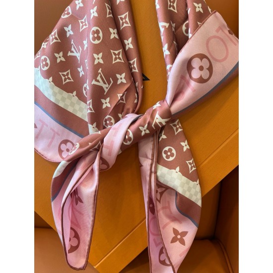 LV Scarf Good Quality