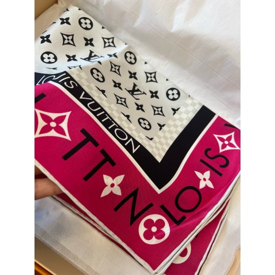 LV Scarf Good Quality