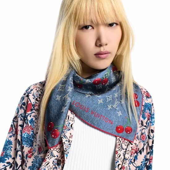 LV Scarf Good Quality