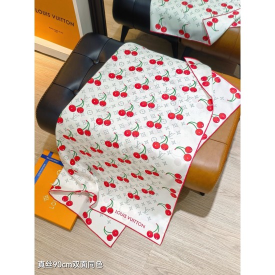 LV Scarf Good Quality
