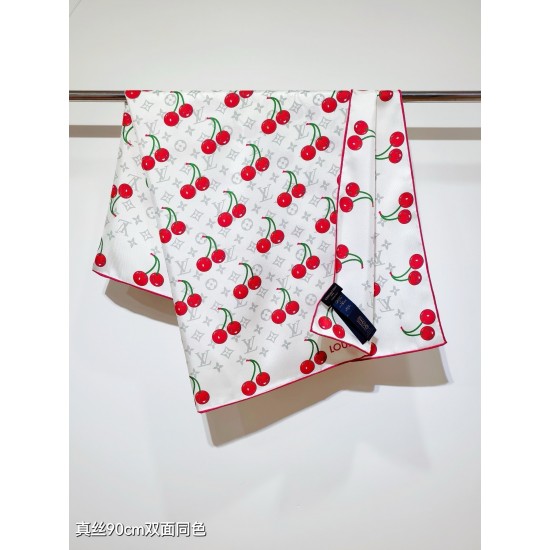 LV Scarf Good Quality