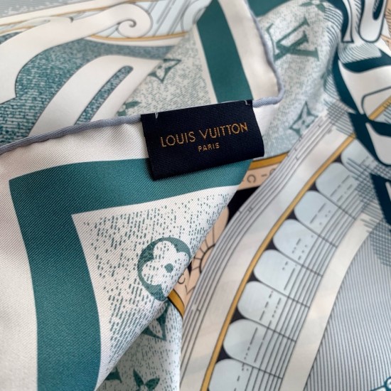 LV Scarf Good Quality