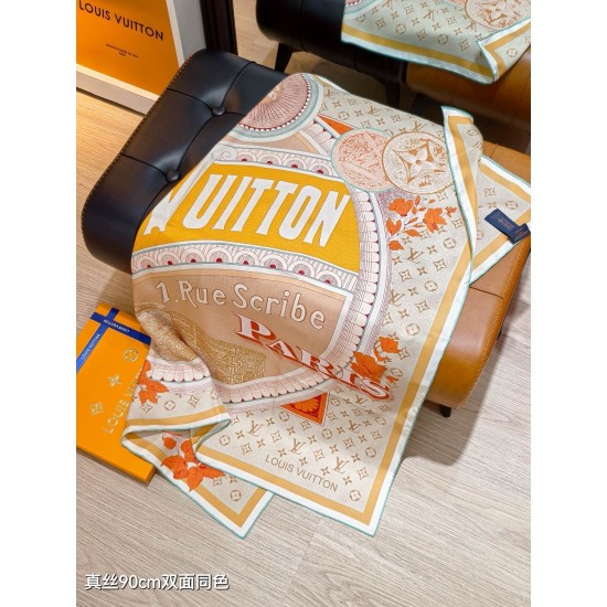 LV Scarf Good Quality