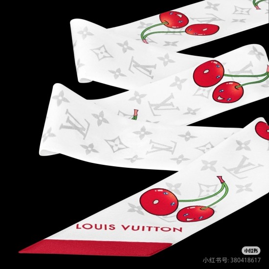 LV Scarf Good Quality